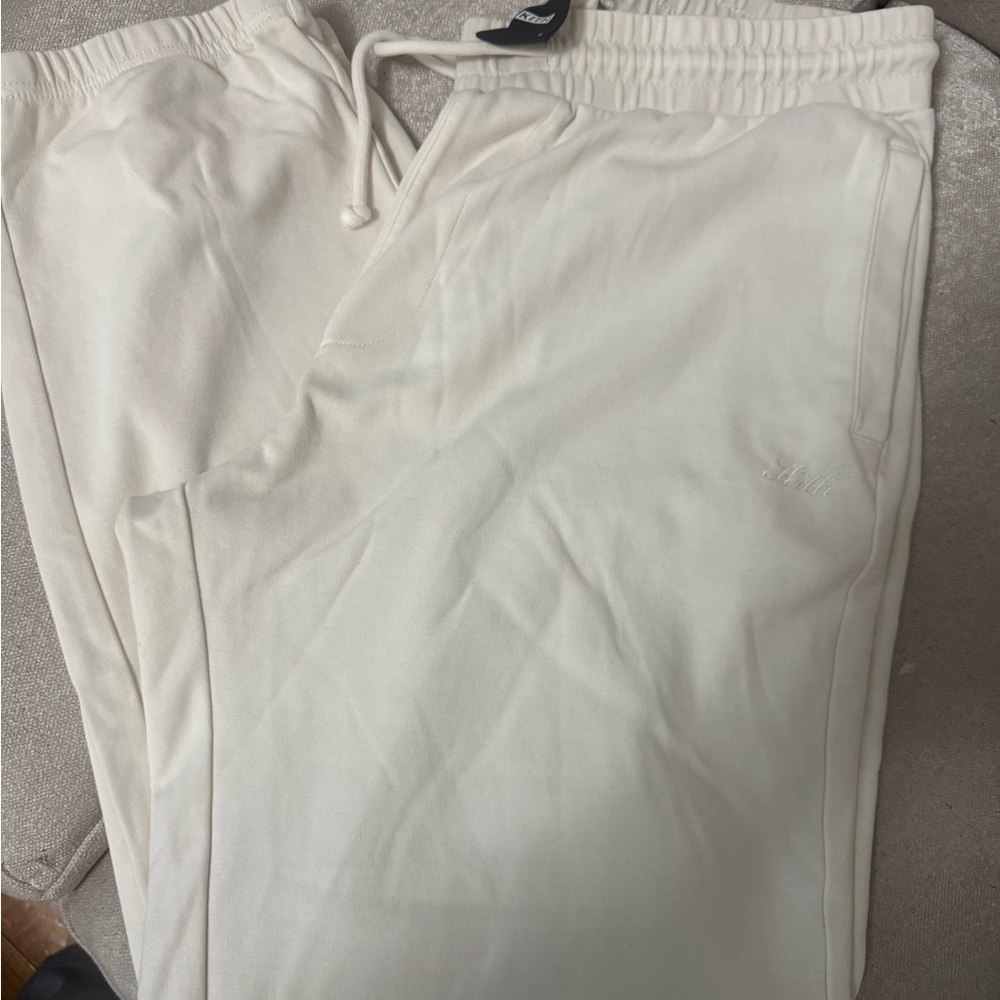 Kith Cream Swetpants  Pants